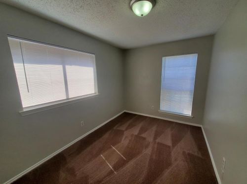 1230 Friendship Dr, Dallas TX  75217-3511 exterior