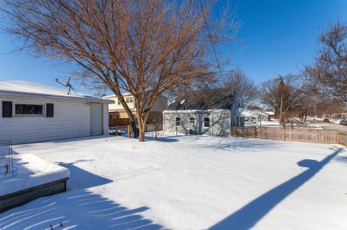 8503 Morgan Ave, Milwaukee WI  53228-1519 exterior