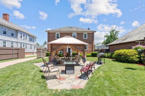 12 Nelson St, Providence RI  02908-3403 exterior