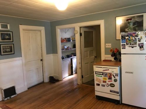 1846 Warren Ave, Milwaukee WI  53202-1639 exterior