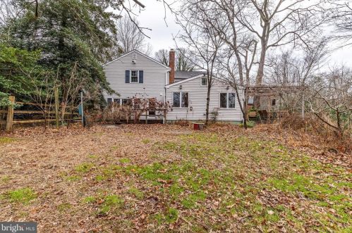 220 Media Sta Rd, Media PA 19063-4749 exterior