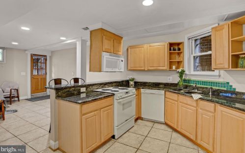 1422 Monroe St, Washington DC 20017-2916 exterior