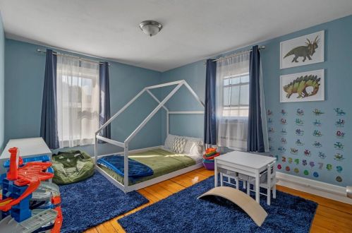 13 Mdw St, Salem MA 01970-4616 exterior