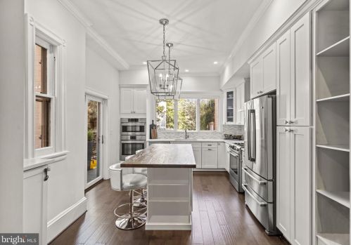 1527 31 St, Washington DC 20007-4405 exterior