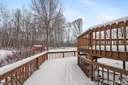 13300 Sadler Dr, Cedar Springs MI 49319-8030 exterior