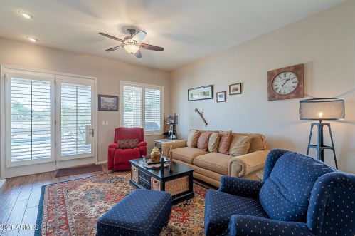 16814 1st Dr, Phoenix AZ 85021-5670 exterior