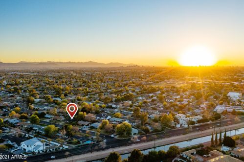 3842 50th Pl, Phoenix AZ 85018-4413 exterior