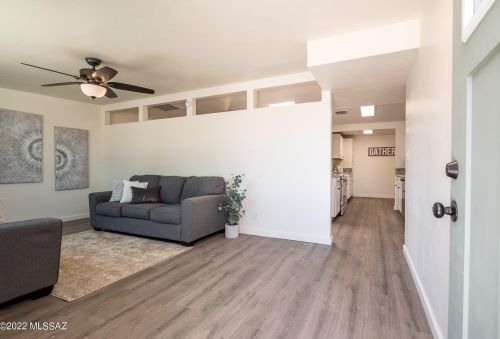 8257 Beverly St, Tucson AZ  85710-5931 exterior