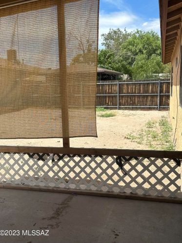 1765 Ransom Oaks Dr, Tucson AZ 85746-3173 exterior