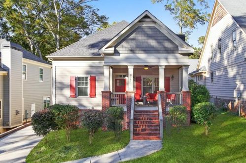 2141 Cambridge Ave, Atlanta, GA 30337-1715