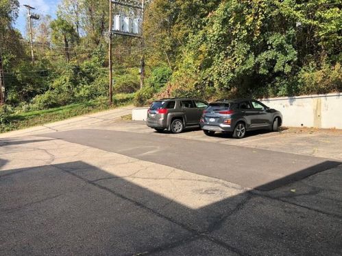 940 Center Ave, Pittsburgh PA  15238 exterior