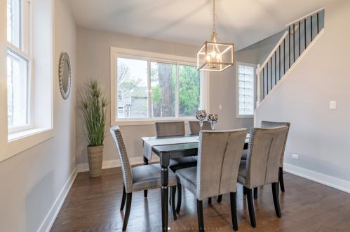 4501 Kilbourn Ave, Chicago IL 60646-5940 exterior