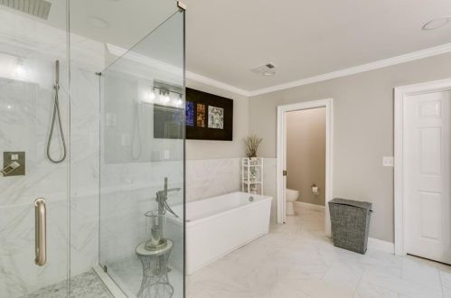 2884 Cravey Dr, Atlanta GA  30345-1420 exterior