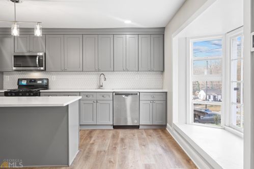 16 Eugenia St, Atlanta GA 30318-0026 exterior