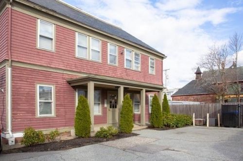 146 Grove St, Providence RI  02909-1828 exterior