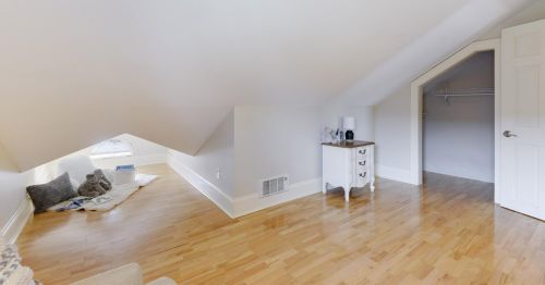 1815 Juliet Ave, Saint Paul MN 55105-2124 exterior