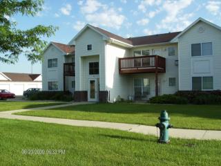 68 Miller Ave, Cedar Rapids IA  52404-5143 exterior