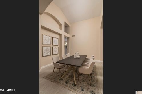 723 Amberwood Dr, Phoenix AZ  85045-0634 exterior