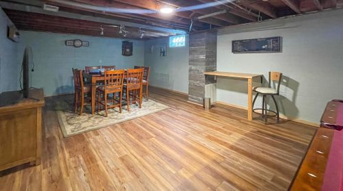 734 Ruddiman Dr, Meskegon MI  49445-2867 exterior