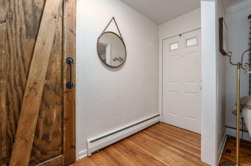 8523 Westnedge Ave, Kalamazoo MI  49002-6227 exterior