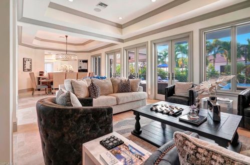 606 Binnacle Dr, Naples FL 34103-2725 exterior