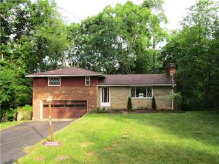 8748 Prescott Dr, Pittsburgh, PA 15237-5364