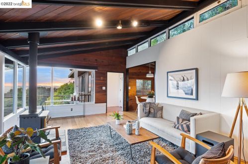 490 Panoramic Way, Berkeley CA 94704-2540 exterior