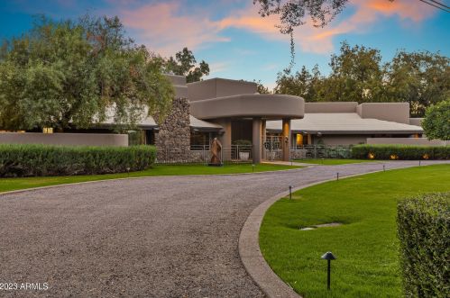 2111 Colter St, Phoenix AZ  85015-2821 exterior