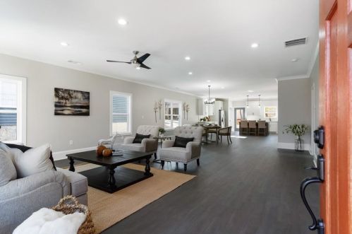 1388 Clermont Ave, Atlanta, GA 30344-1754