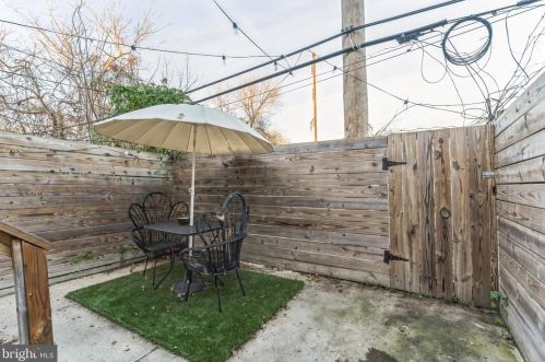 1233 49 St, Philadelphia PA 19143-4438 exterior