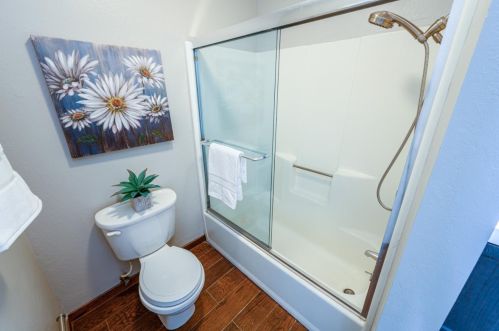 647 4 St, San Jose CA 95112-4946 exterior