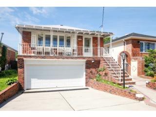 2170 66th St, Brooklyn NY  11234-6848 exterior