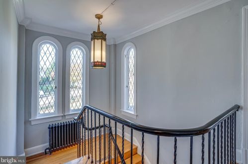 4828 Linnean Ave, Washington DC 20008-2123 exterior