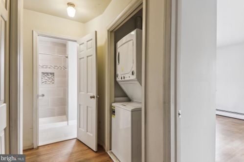 211 Ednor Rd, Silver Spring MD 20905-5134 exterior