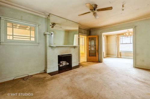 444 Sheridan Rd, Waukegan IL 60085-4018 exterior