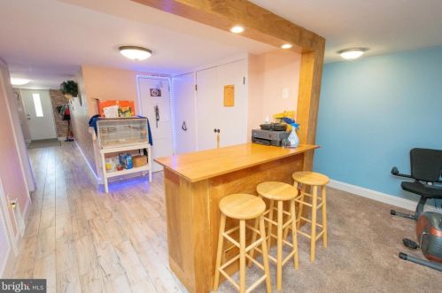 8218 Colfax St, Philadelphia PA 19136-1904 exterior