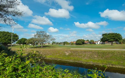 12446 Crystal Pointe Dr, Boynton Beach FL 33437-5672 exterior