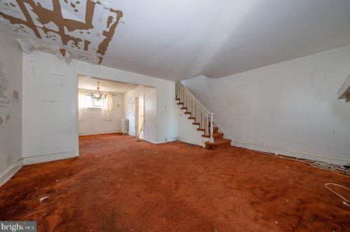 5904 Columbia Ave, Philadelphia PA  19151-3506 exterior