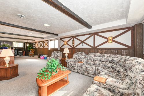 12024 Cleveland Ave, Milwaukee WI 53227-2908 exterior