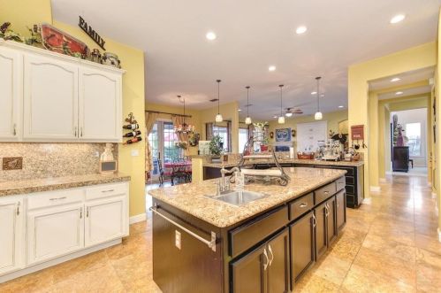 1009 Sandwick Way, Folsom CA 95630-6127 exterior