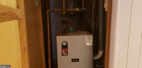 3833 6th St, Philadelphia PA  19140-3326 exterior