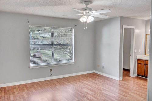 4712 Frontier Rd, Milton FL  32571-1331 exterior