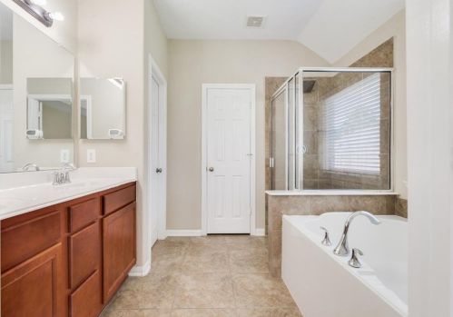 4731 Peninsula Gdn Way, Humble TX 77396-3055 exterior