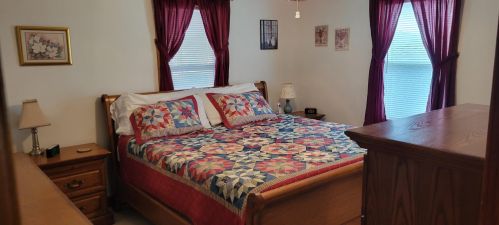 22 Side Dr, Concord NH 03301-5470 exterior