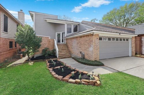 160 April Cv, Montgomery TX 77356-8818 exterior