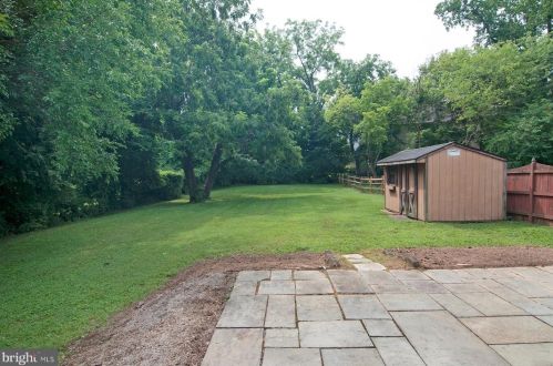 5504 Beech Ave, Bethesda MD  20814-1702 exterior