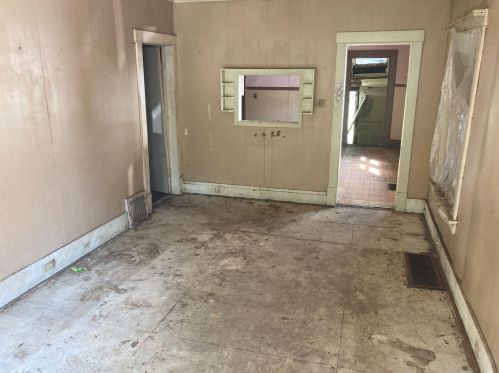 1768 Elwood St, Meskegon MI 49442-5827 exterior