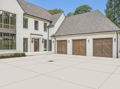 4682 Conway Dr, Atlanta GA 30327-3535 exterior