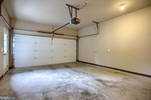 43 Midway Farms Ln, Lancaster PA 17602-2671 exterior