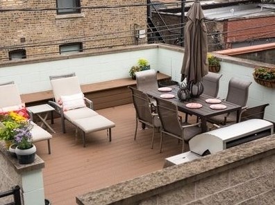 1620 Augusta Blvd, Chicago IL  60622-3803 exterior